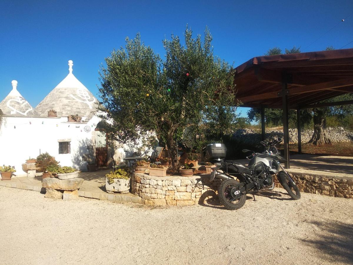 Piccolo Trullo Ostunese Le Jardin de Sophie' Ostuni Extérieur photo